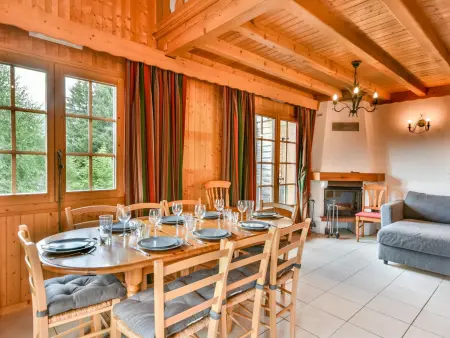 Chalet Papillon - 8 pers - À deux pas du Lac des Ecoles et des pistes de ski - Photo 1