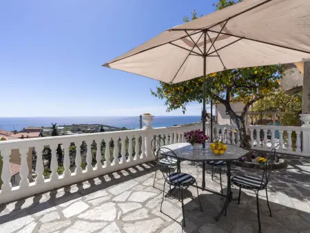 Location maison à Terzorio, Il Giardino