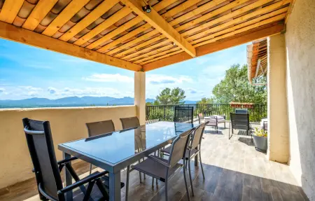 Maison 3 chambres piscine privée vue mer Roquebrune : photo 9
