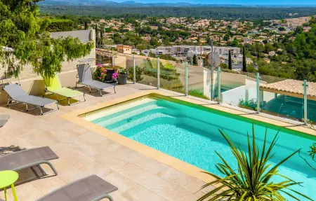 Maison 3 chambres piscine privée vue mer Roquebrune : photo 10