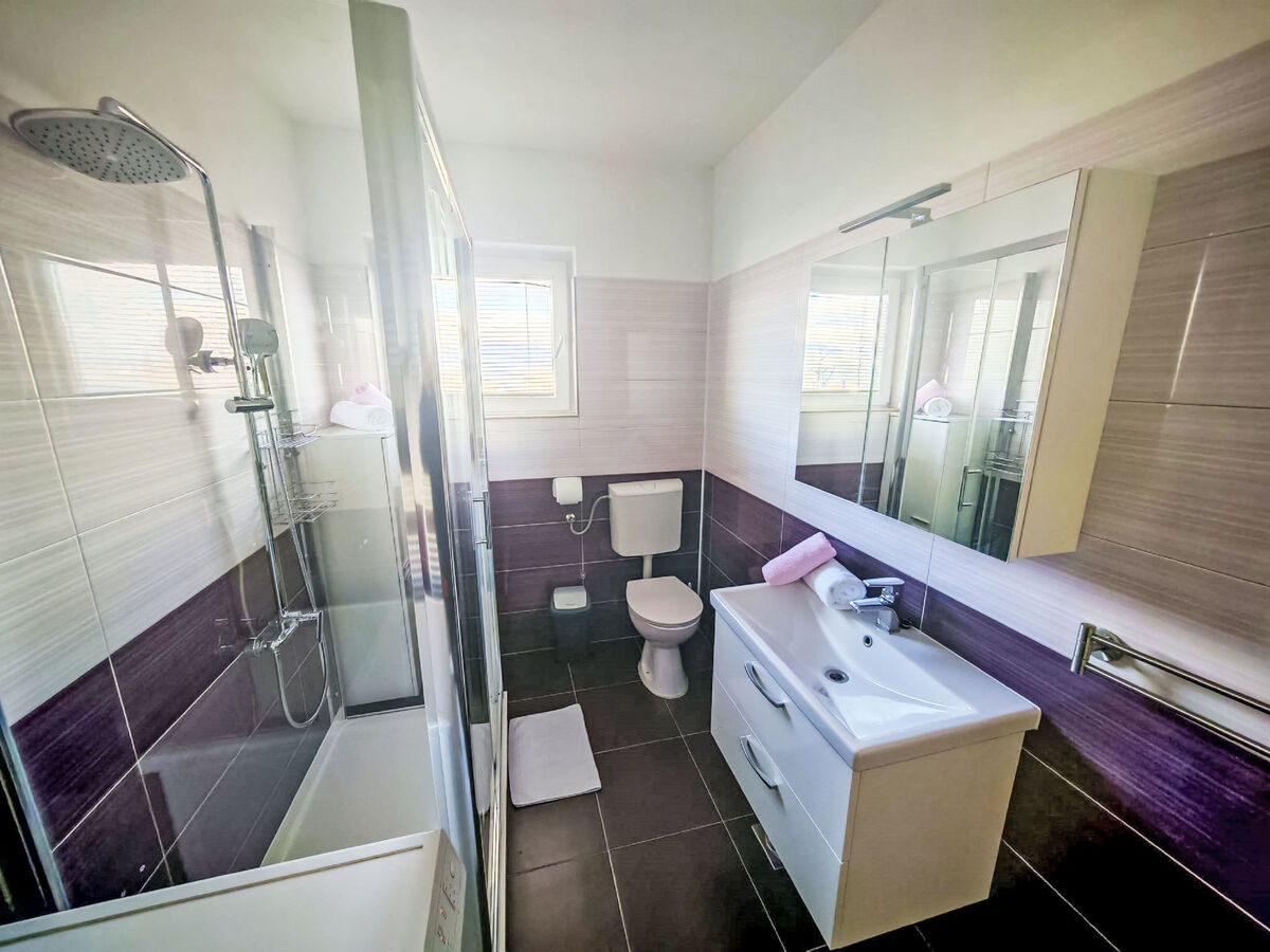 Maison Elena avec piscine privée à Novigrad - Photo 18