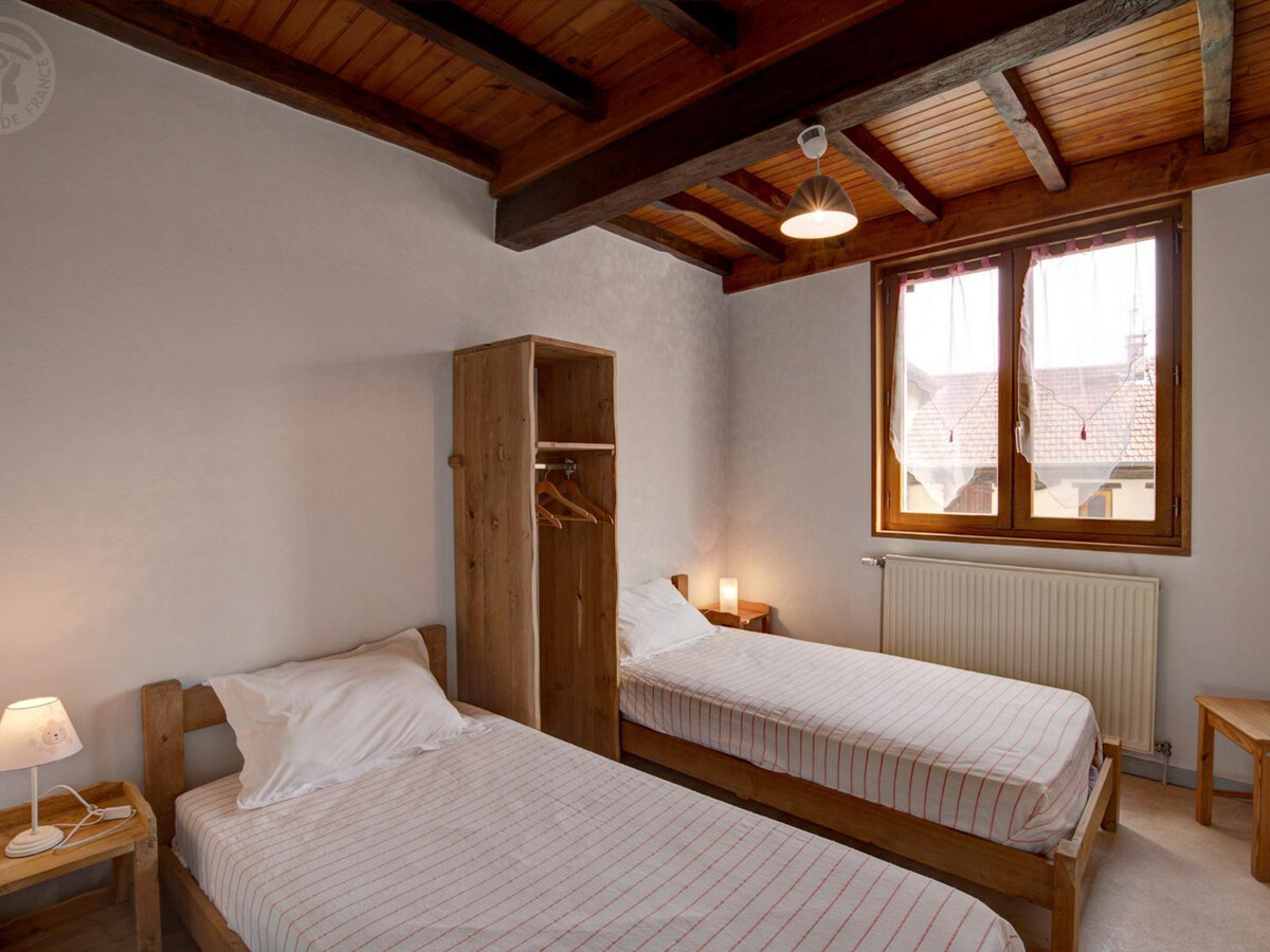 Gîte 6 pers. avec cheminée et terrain de jeux à Saint-Médard - Photo 9