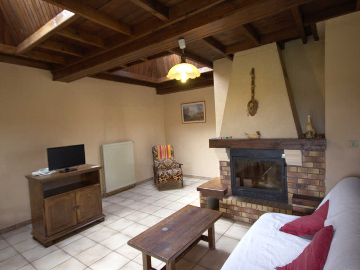 Gîte 6 pers. avec jeux extérieurs à Saint-Médard-en-Forez - Photo 3