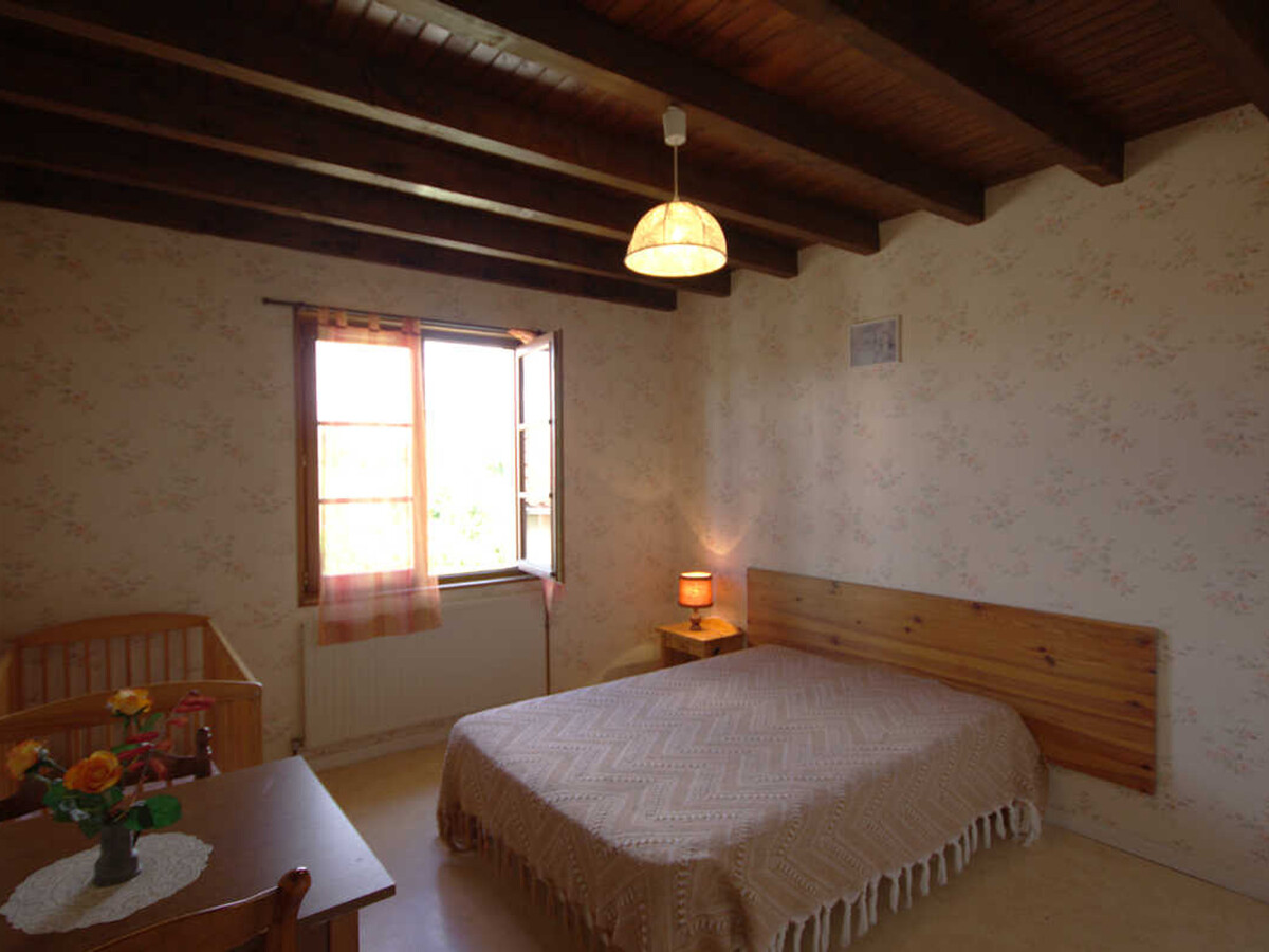 Gîte 6 pers. avec jeux extérieurs à Saint-Médard-en-Forez - Photo 6