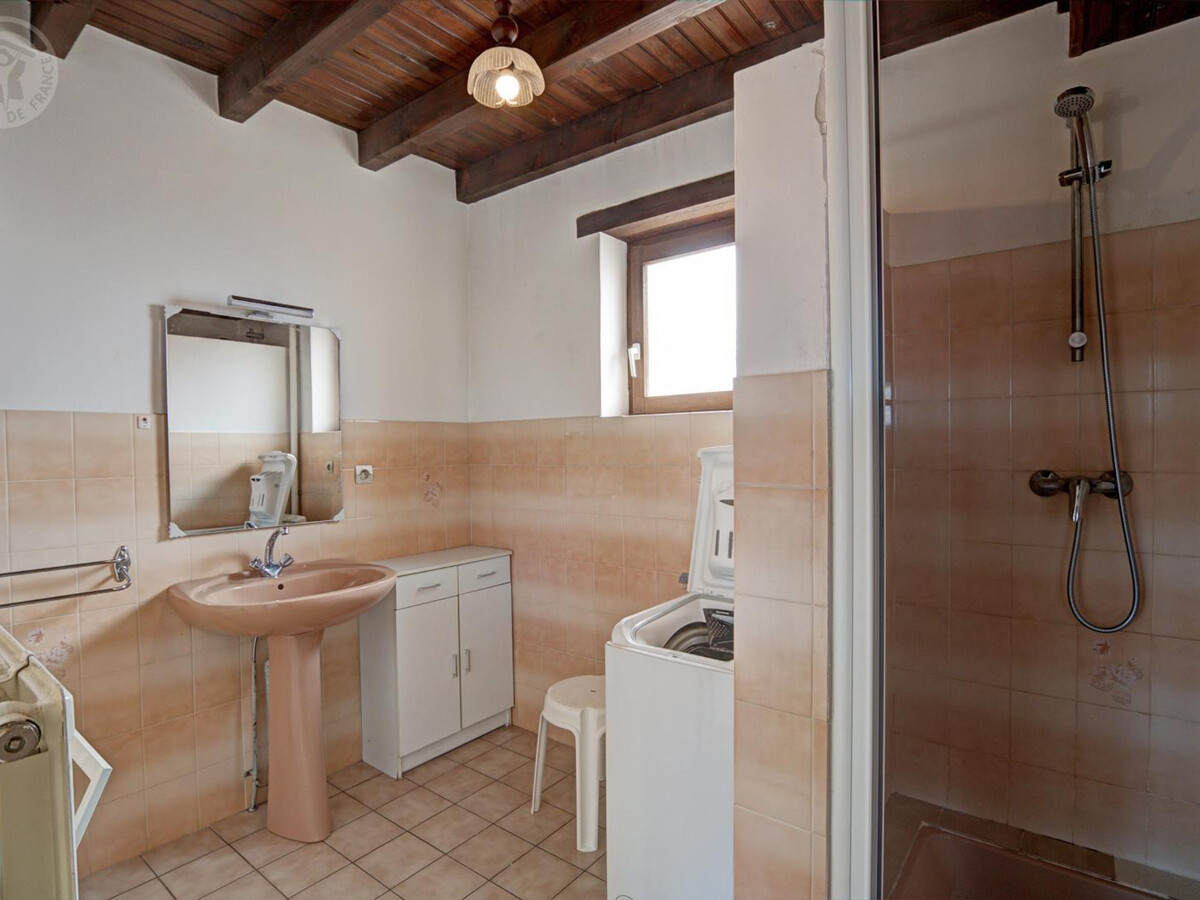Gîte 6 pers. avec jeux extérieurs à Saint-Médard-en-Forez - Photo 10
