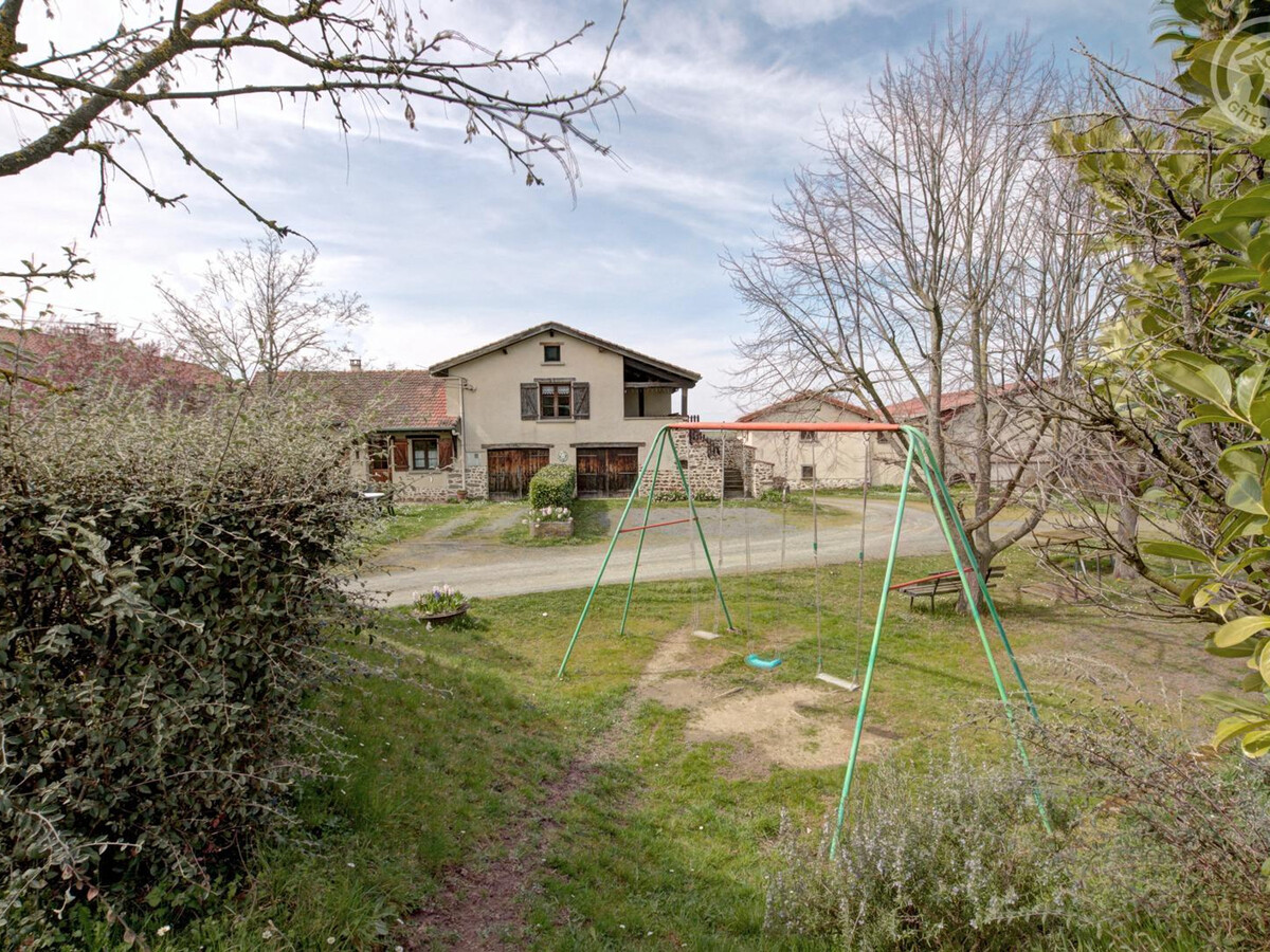 Gîte 6 pers. avec jeux extérieurs à Saint-Médard-en-Forez - Photo 12