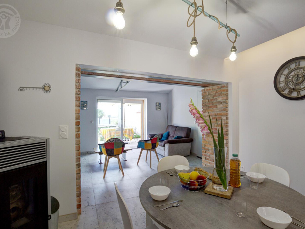Gîte 67m² avec jardin 300m² et salle de jeux à Balbigny - Photo 9