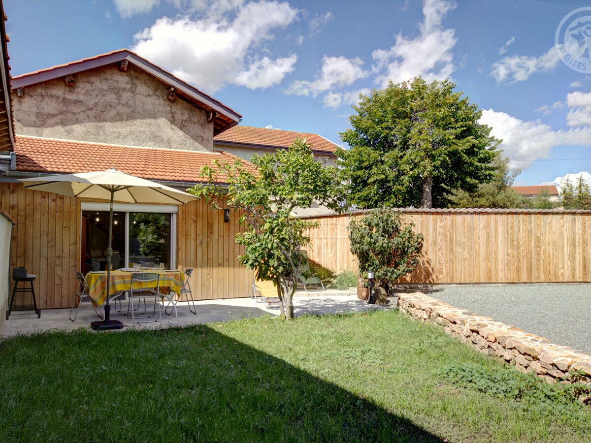 Gîte 67m² avec jardin 300m² et salle de jeux à Balbigny - Photo 23