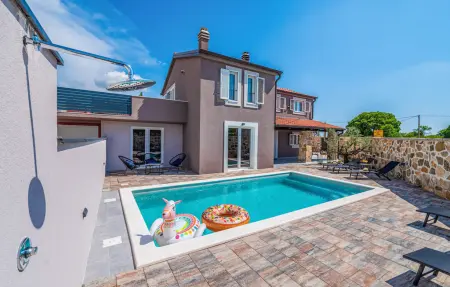 Location maison à Benkovac