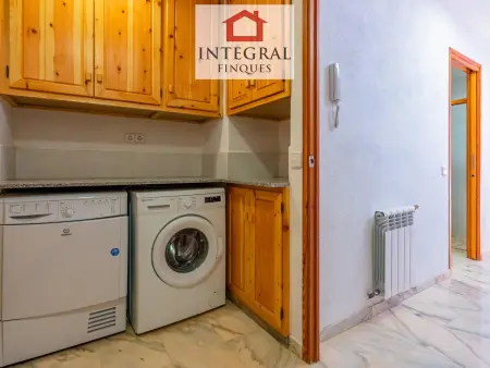 Maison cosy au centre de Palamós, à 200m de la plage, garage, terrasse et wifi - Photo 18