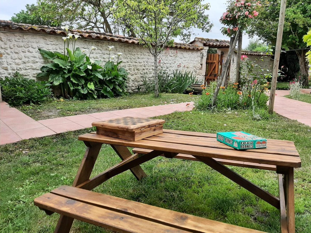 Gîte 9 pers. en commanderie 1717 avec jardin clos et équipements bébé - Photo 33