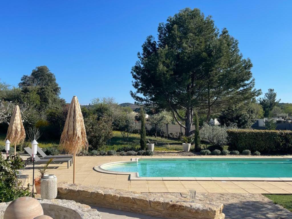Villa La Roque, piscine chauffée et jardin dans le Lubéron - Photo 4