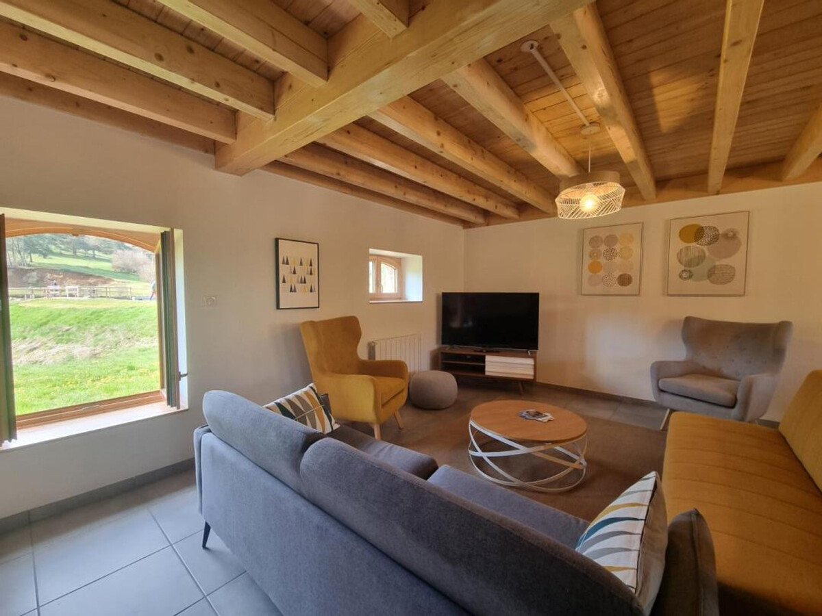 Gîte 130 m² avec étang de pêche, 17 hectares et terrasse - Photo 4