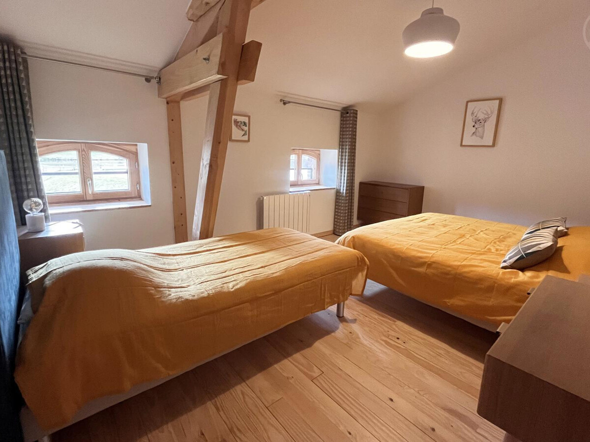 Gîte 130 m² avec étang de pêche, 17 hectares et terrasse - Photo 9