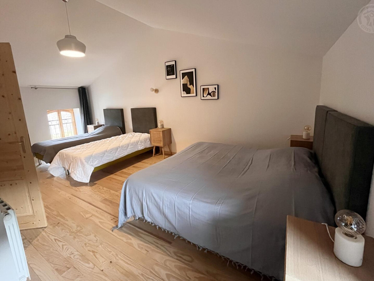 Gîte 130 m² avec étang de pêche, 17 hectares et terrasse - Photo 13