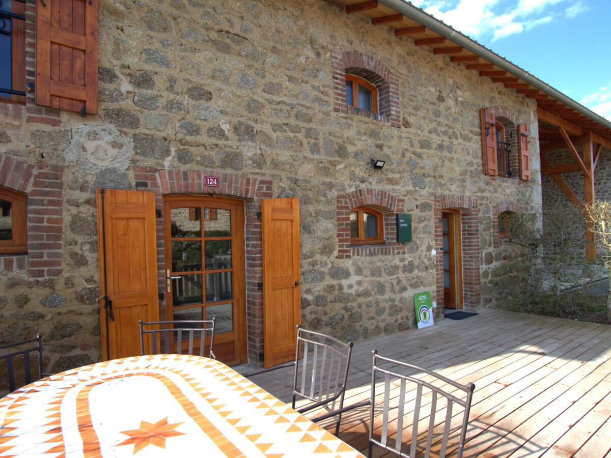Gîte 130 m² avec étang de pêche, 17 hectares et terrasse - Photo 16