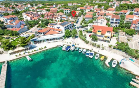 Location maison de vacances à Brodarica