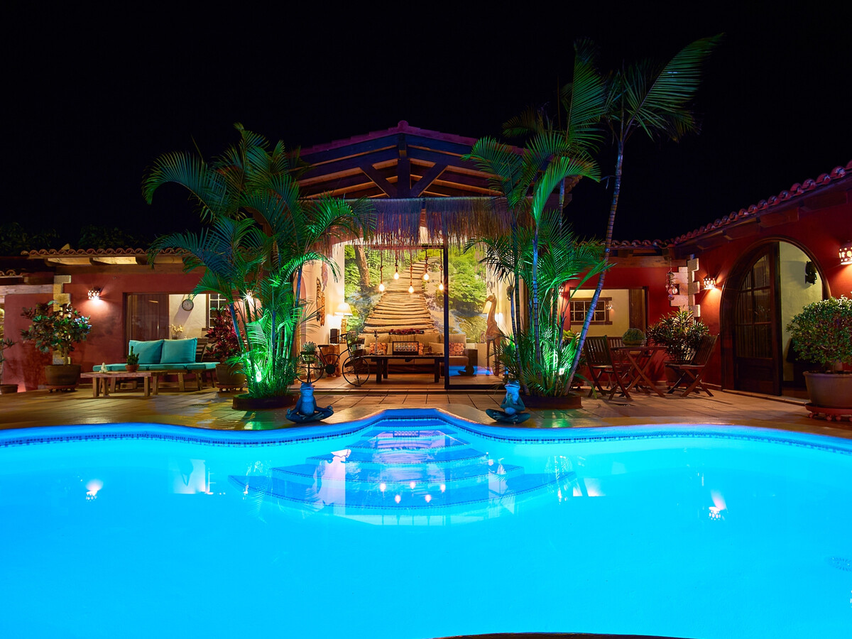 Villa Male : 4 chambres, piscine chauffée et cave à vin - Photo 2