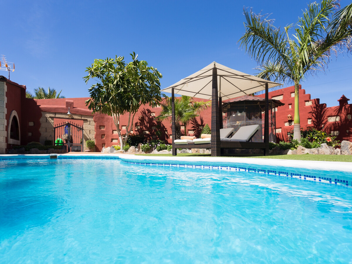 Villa Male : 4 chambres, piscine chauffée et cave à vin - Photo 11