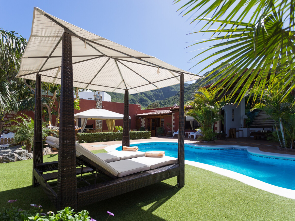 Villa Male : 4 chambres, piscine chauffée et cave à vin - Photo 14