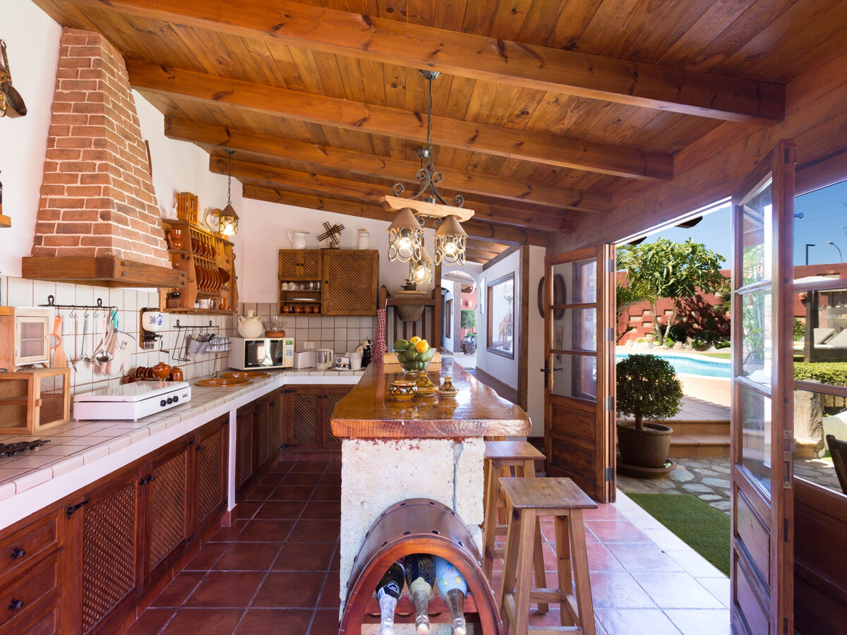 Villa Male : 4 chambres, piscine chauffée et cave à vin - Photo 23