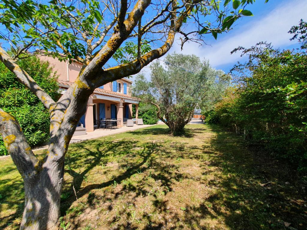 Villa Roco Aigle avec piscine et spa, 8 personnes - Photo 7