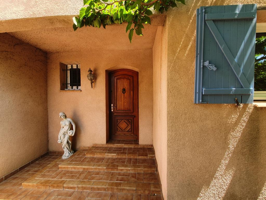 Villa Roco Aigle avec piscine et spa, 8 personnes - Photo 8