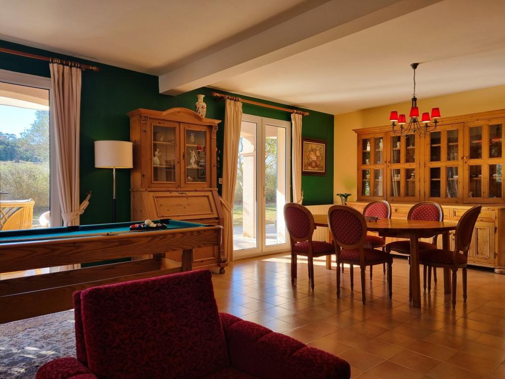 Villa Roco Aigle avec piscine et spa, 8 personnes - Photo 11