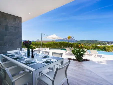 Villa Adonia – 300 m² avec piscine et vue mer à Javea : photo 3