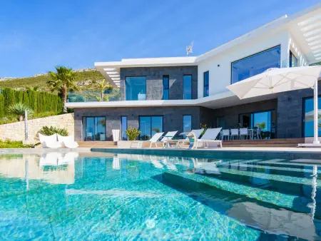 Villa Adonia – 300 m² avec piscine et vue mer à Javea : photo 47
