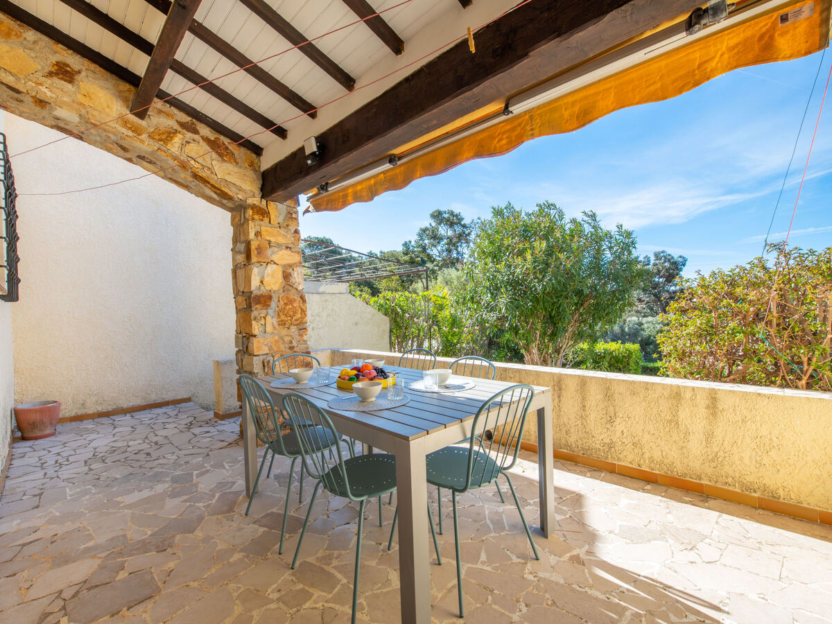 Le Mazet, maison 2 pièces avec terrasse à Cavalaire - Photo 3
