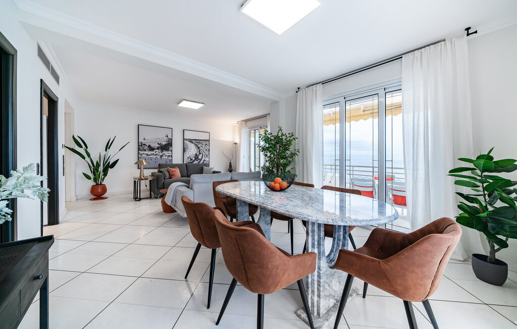 Appartement face mer à Cannes, 110 m², balcon panoramique - Photo 3