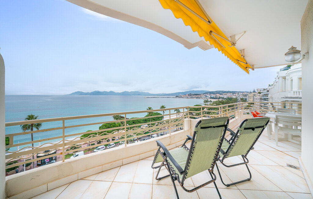 Appartement face mer à Cannes, 110 m², balcon panoramique - Photo 12