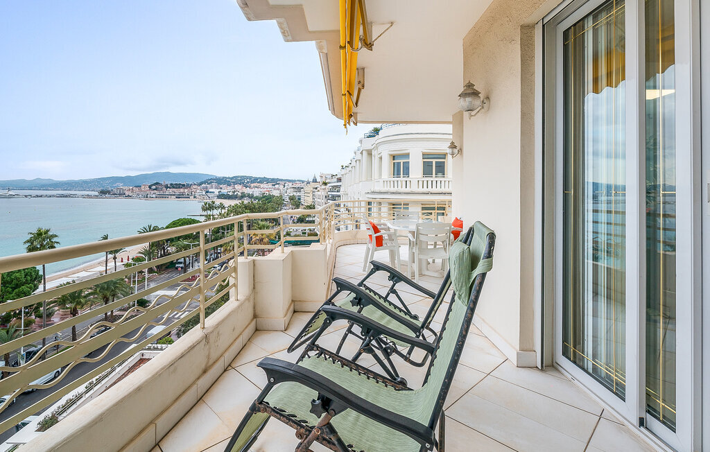 Appartement face mer à Cannes, 110 m², balcon panoramique - Photo 13