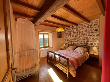 Gîte rustique 8 pers., cheminée et four à pain à Laprugne : photo 15