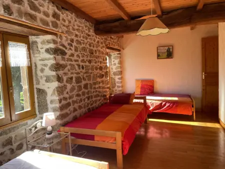 Gîte rustique 8 pers., cheminée et four à pain à Laprugne : photo 18