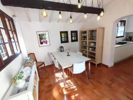 Location maison à La Croix Valmer, Superbe maison 3 chambres, climatisée, à 1km de la mer