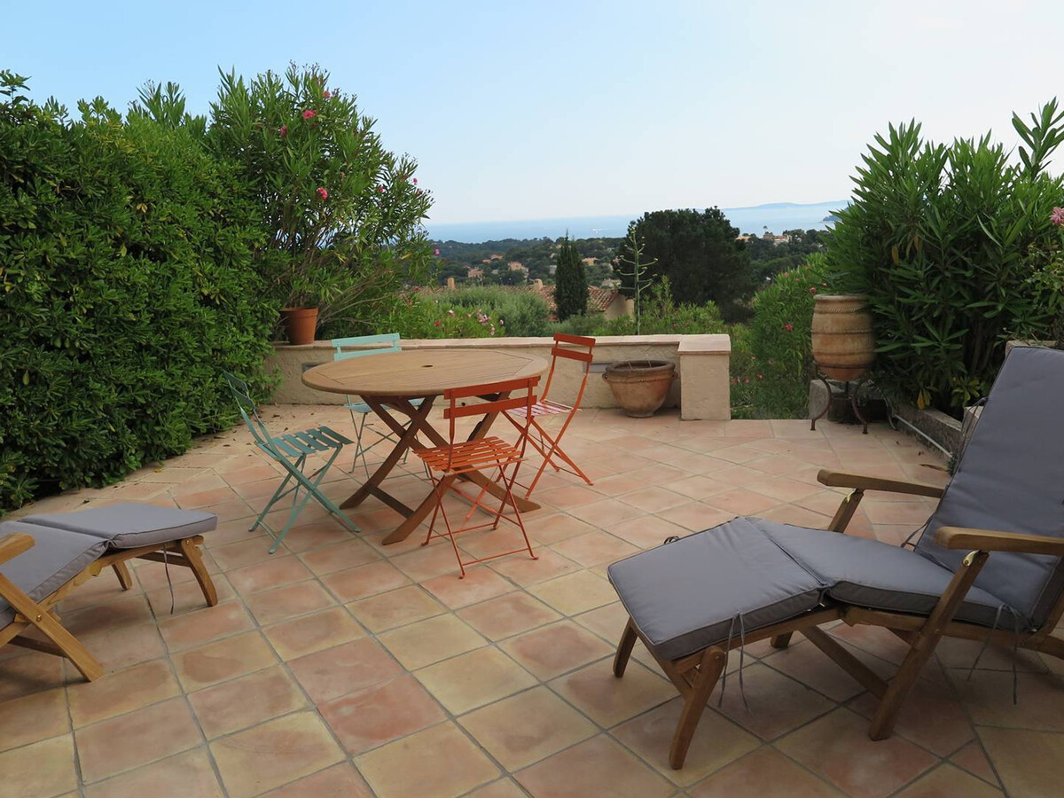 Mas 55m² vue mer, piscine et tennis à La Croix-Valmer - Photo 2