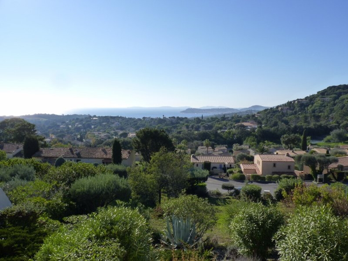 Mas 55m² vue mer, piscine et tennis à La Croix-Valmer - Photo 11