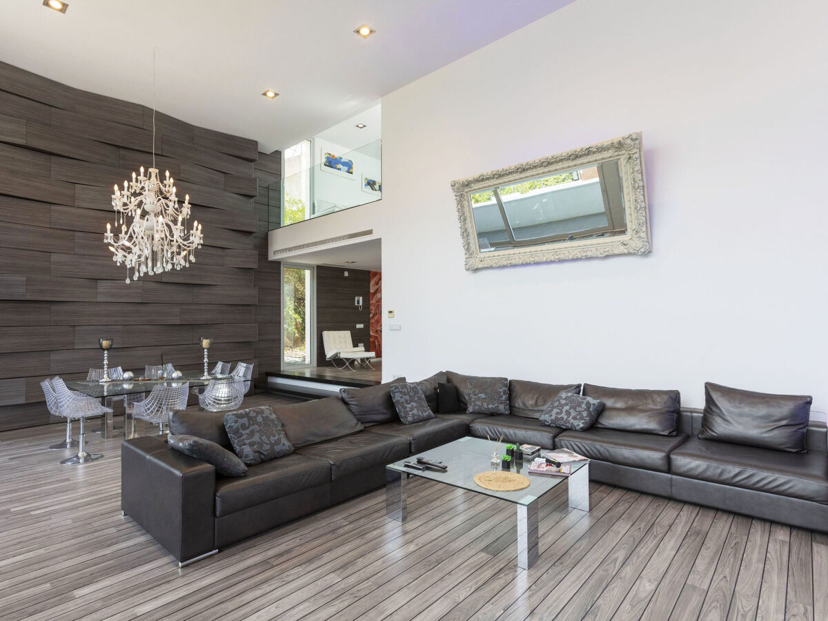 Villa Nathalie – 450 m² avec piscine à 600 m de la mer - Photo 11