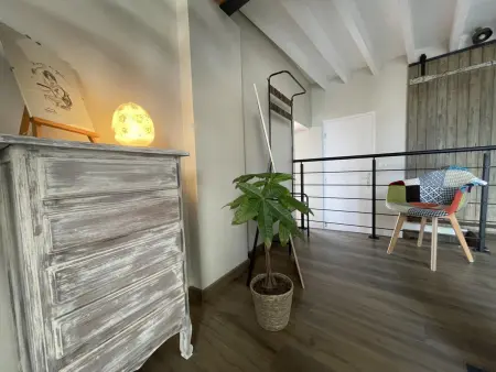 Gîte contemporain chaleureux pour 4 avec piscine partagée - Photo 3