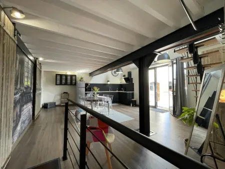 Gîte contemporain chaleureux pour 4 avec piscine partagée - Photo 10