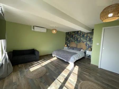 Gîte contemporain chaleureux pour 4 avec piscine partagée - Photo 16