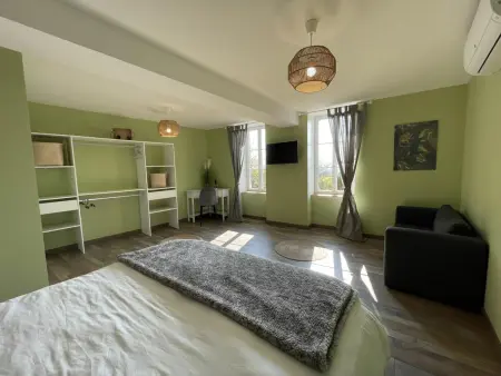 Gîte contemporain chaleureux pour 4 avec piscine partagée - Photo 18