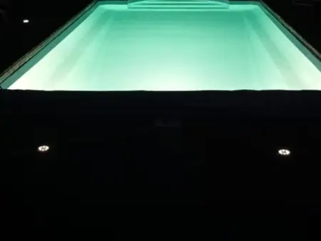 Gîte contemporain chaleureux pour 4 avec piscine partagée - Photo 33