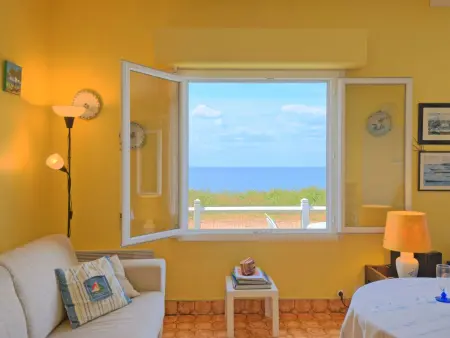 Maison à 10 m de la mer, vue panoramique à Quimiac : photo 6