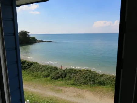 Maison à 10 m de la mer, vue panoramique à Quimiac : photo 18