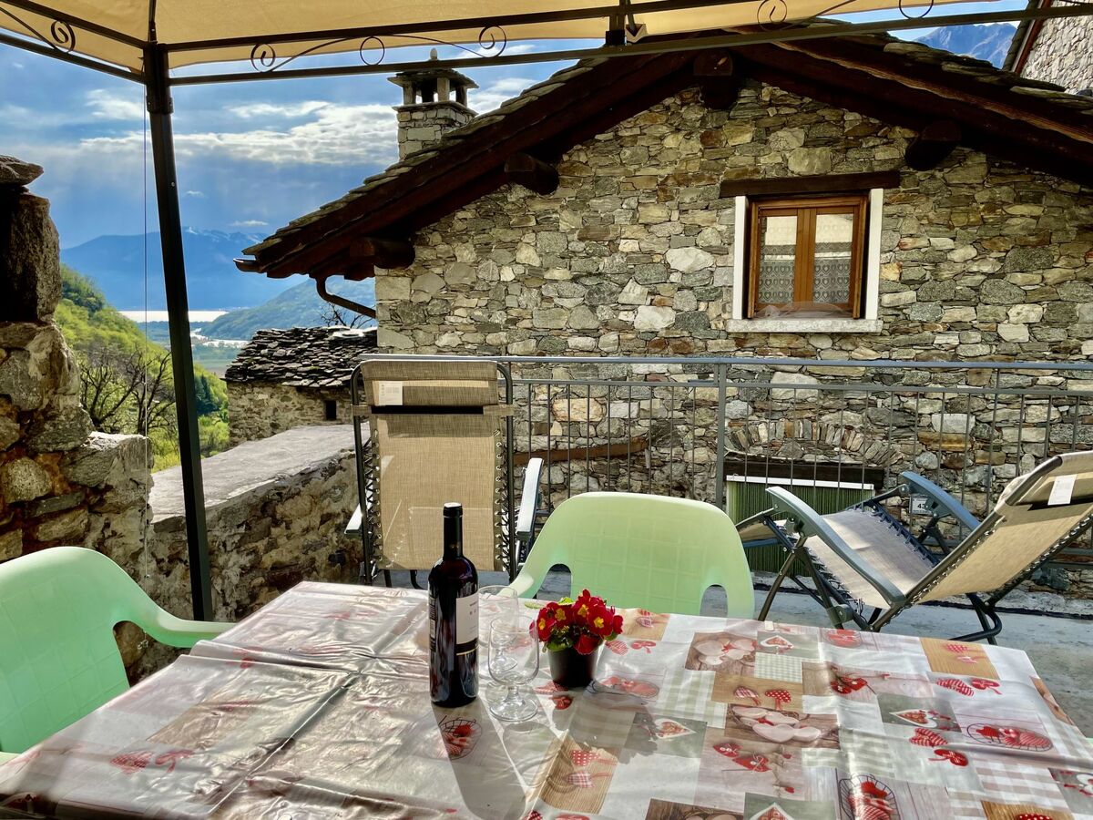 Maria, maison rustique 80 m² au Lago di Mezzola - Photo 1
