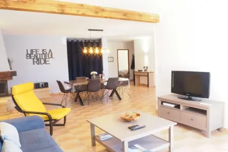 Maison plain-pied avec piscine privée à Vaison-la-Romaine : photo 5