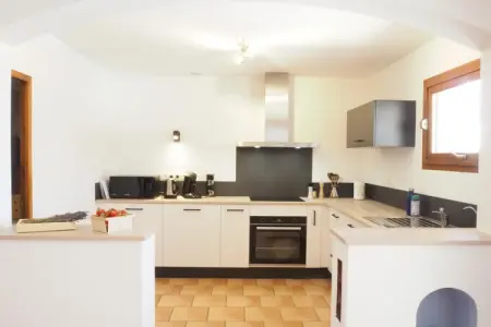 Maison plain-pied avec piscine privée à Vaison-la-Romaine : photo 7